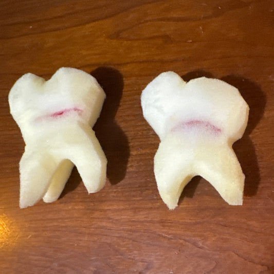 Two Front Teeth Puppets image 1