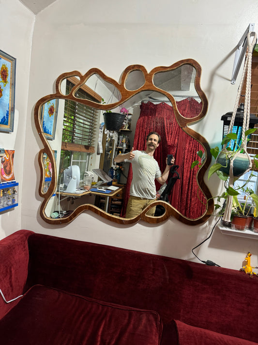 Glooby Mirror